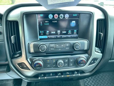 Certified 2018 Chevrolet Silverado 1500 LT w/ Redline Edition AWD/4WD image 13
