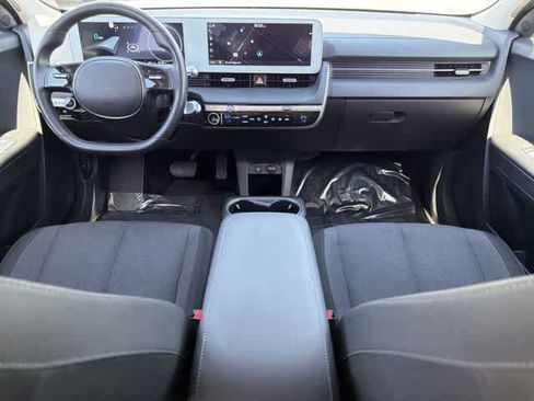 Used 2024 Hyundai Ioniq 5 SEL image 12