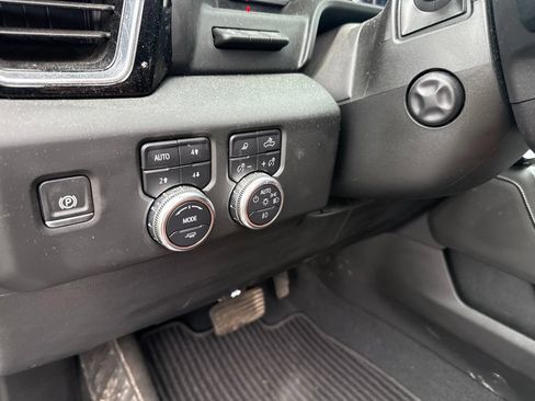 Used 2024 GMC Sierra 1500 Denali Ultimate AWD/4WD image 15
