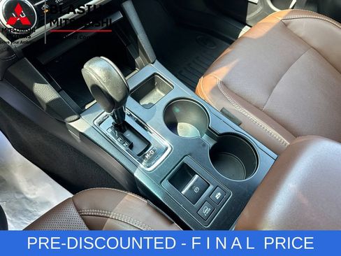 Used 2019 Subaru Outback 2.5i Touring AWD/4WD image 24