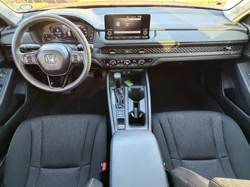 Used 2025 Honda Accord SE image 13