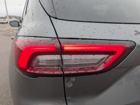 Used 2024 Ford Escape Platinum image 17