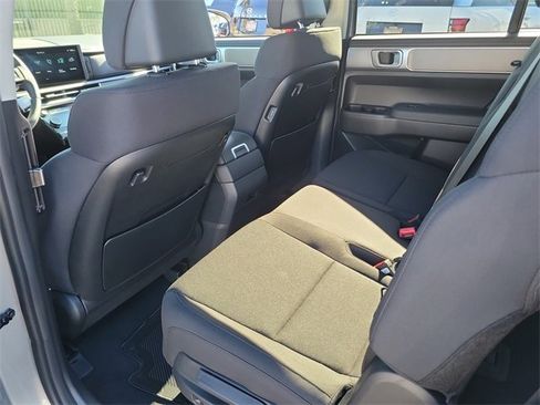 New 2026 Hyundai Santa Fe SE image 15