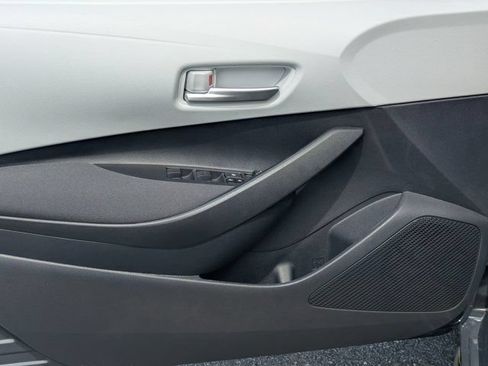 Used 2026 Toyota Corolla SE FWD image 10