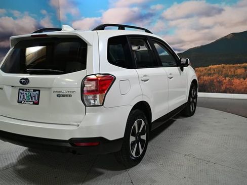 Used 2018 Subaru Forester 2.5i Premium image 10
