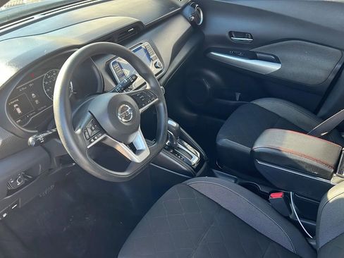Used 2019 Nissan Kicks SV w/ Exterior Package FWD image 13