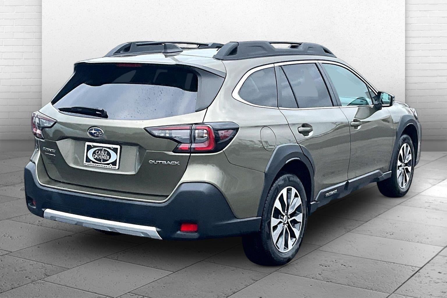 Used 2024 Subaru Outback Limited AWD/4WD image 14