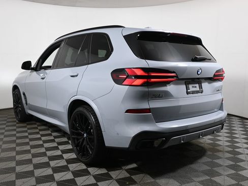 Certified 2025 BMW X5 xDrive40i w/ M Sport Package AWD/4WD image 9