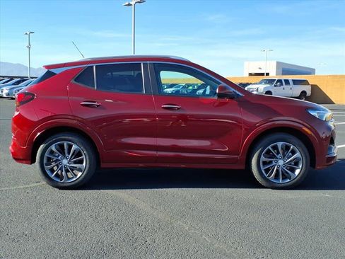 Used 2022 Buick Encore GX Preferred w/ Sport Touring Package image 7