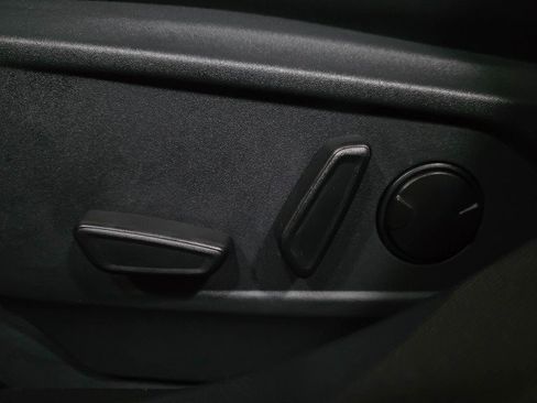 Used 2023 Ford Mustang Mach-E Select w/ Comfort Package Lite image 28