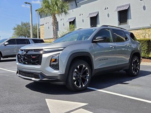 Certified 2026 Chevrolet Equinox RS w/ Convenience Package III FWD image 2