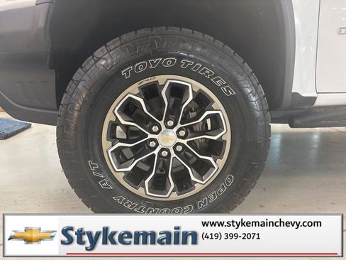 Used 2020 Chevrolet Colorado ZR2 image 9