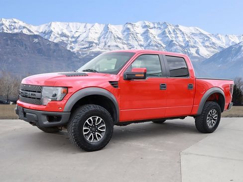 Used 2013 Ford F150 Raptor w/ Luxury Equipment Group image 2