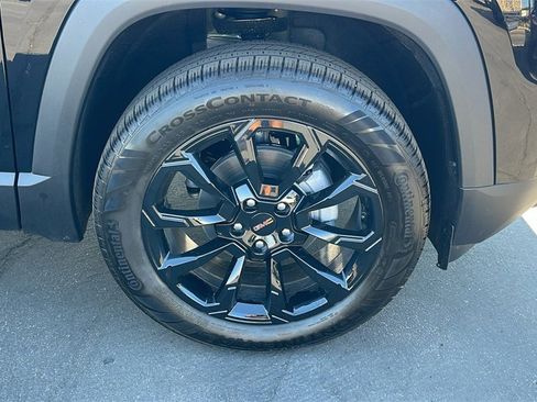 New 2026 GMC Terrain Elevation w/ Black Edition image 9