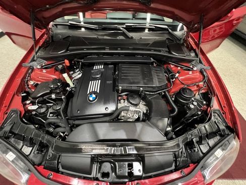 Used 2010 BMW 135i Convertible w/ Premium Pkg image 49