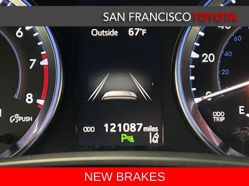 Used 2017 Toyota Highlander Limited AWD/4WD image 36