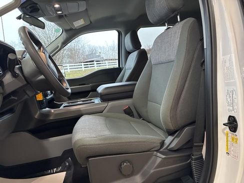 Used 2023 Ford F150 XLT w/ XTR Package image 3