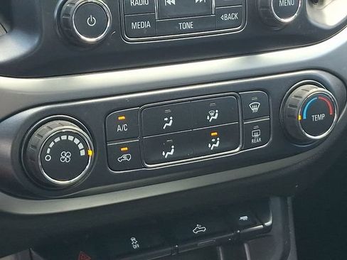 Used 2017 Chevrolet Colorado LT w/ LT Convenience Package AWD/4WD image 14