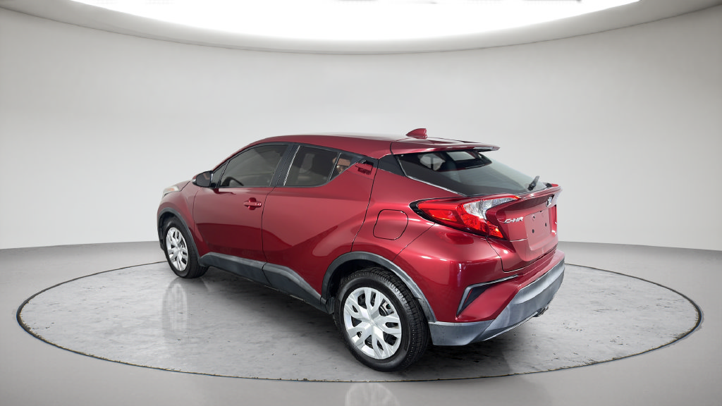 Used 2019 Toyota C-HR LE FWD image 11