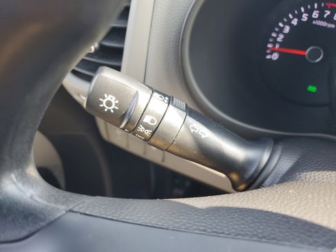 Used 2018 Kia Soul image 28