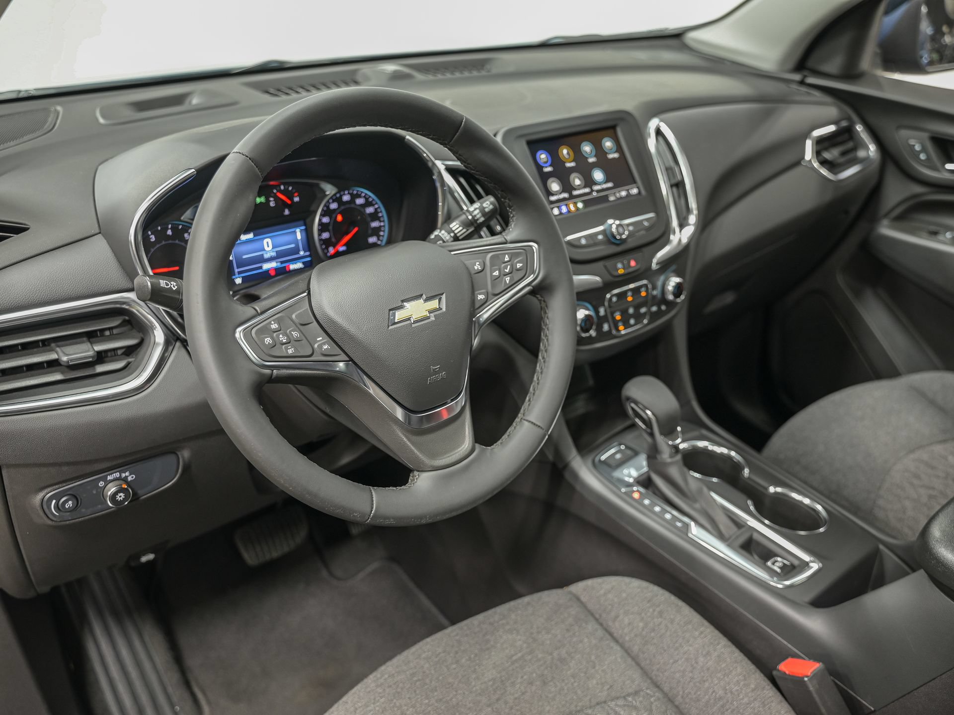 Used 2024 Chevrolet Equinox LT AWD/4WD image 15