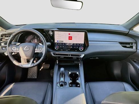 Used 2025 Lexus RX 350 Premium w/ Accessory Package (Z1) FWD image 17