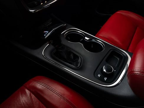 Used 2020 Dodge Durango R/T w/ Technology Group image 17