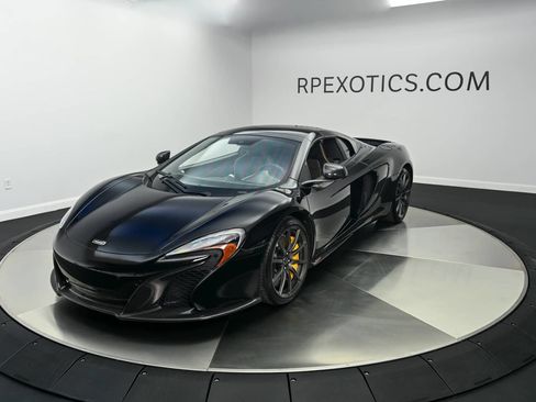 Used 2016 McLaren 650S Spider RWD image 11
