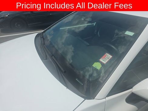 Used 2025 Toyota Camry SE FWD image 16