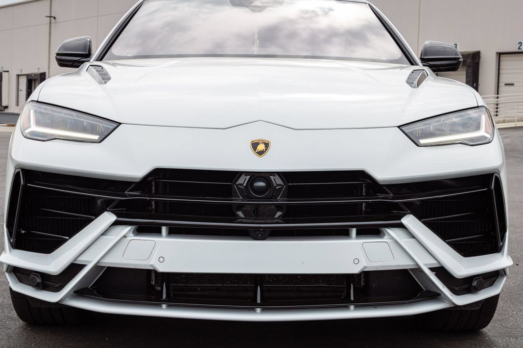 Used 2023 Lamborghini Urus S AWD/4WD image 7