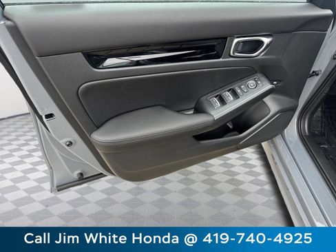 Used 2026 Honda Civic FWD Hybrid Sedan image 12