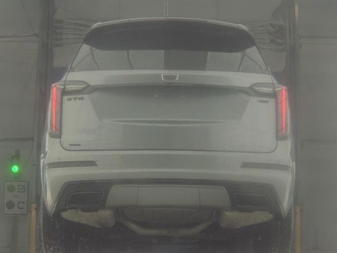Used 2024 Cadillac XT6 Sport w/ LPO, Onyx Lite Package AWD/4WD image 7