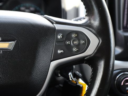 Used 2015 Chevrolet Colorado LT w/ Luxury Package RWD image 26
