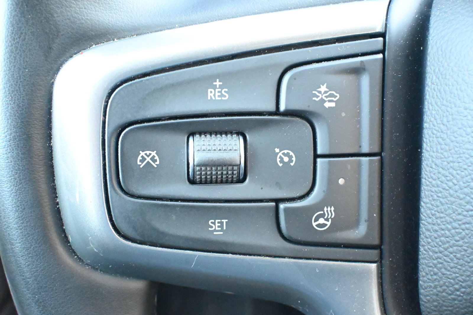 Used 2026 Chevrolet Silverado 1500 RST AWD/4WD image 13