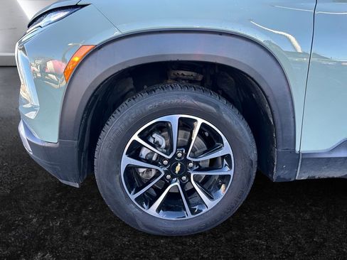 Used 2025 Chevrolet TrailBlazer LT image 25