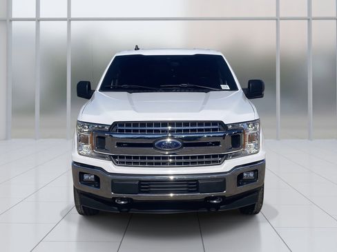 Used 2020 Ford F150 XLT w/ Equipment Group 302A Luxury image 9