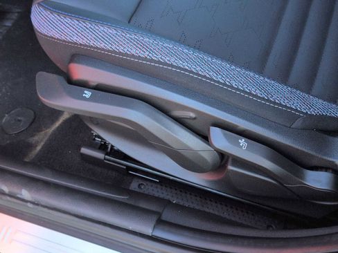 Used 2025 MINI Cooper S image 18