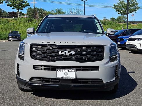 Used 2022 Kia Telluride EX w/ EX Premium Package AWD/4WD image 2