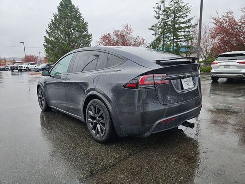 Used 2024 Tesla Model X Base image 5