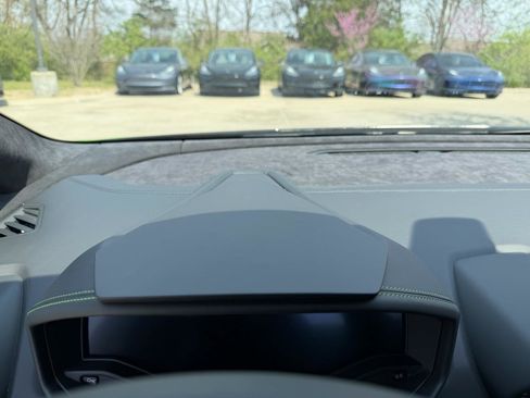 Used 2023 Lamborghini Huracan Tecnica image 36