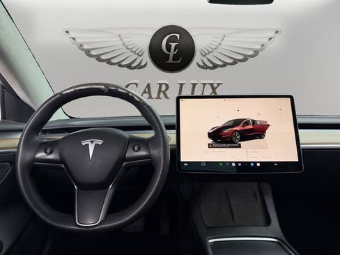 Used 2023 Tesla Model 3 Standard Range image 10