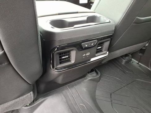 New 2026 Chevrolet Silverado 2500 ZR2 image 13