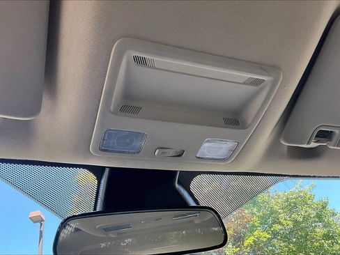 Used 2019 Ford Ranger XL w/ Equipment Group 101A Mid RWD image 22