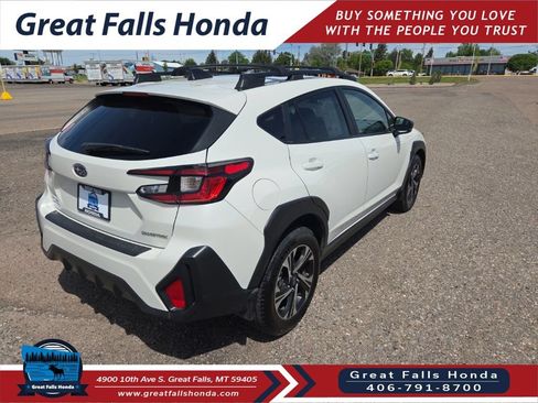 Used 2024 Subaru Crosstrek 2.0i Premium AWD/4WD image 7