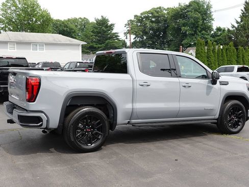 Used 2024 GMC Sierra 1500 Elevation AWD/4WD image 4