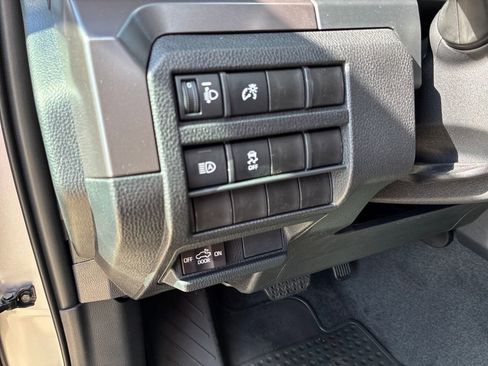 New 2026 Toyota Tacoma SR5 image 32