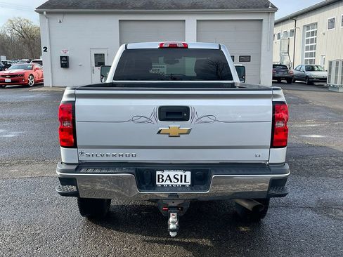 Used 2019 Chevrolet Silverado 2500 LT w/ All Star Edition image 12