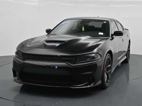 Used 2022 Dodge Charger R/T w/ Blacktop Package RWD image 2