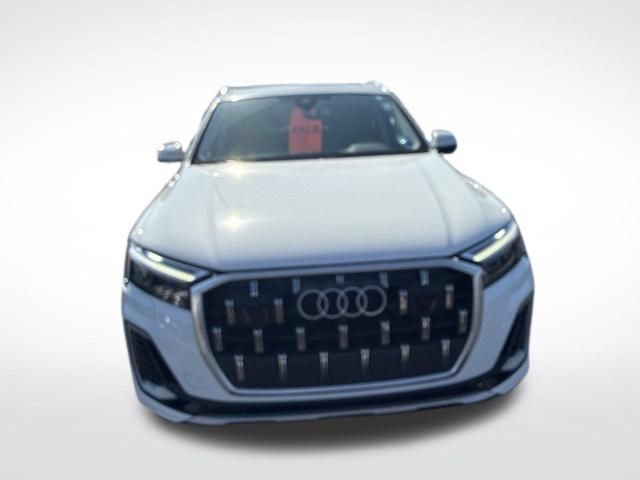 Used 2025 Audi Q7 3.0T Premium Plus AWD/4WD image 30