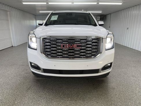 Used 2018 GMC Yukon XL Denali AWD/4WD image 3